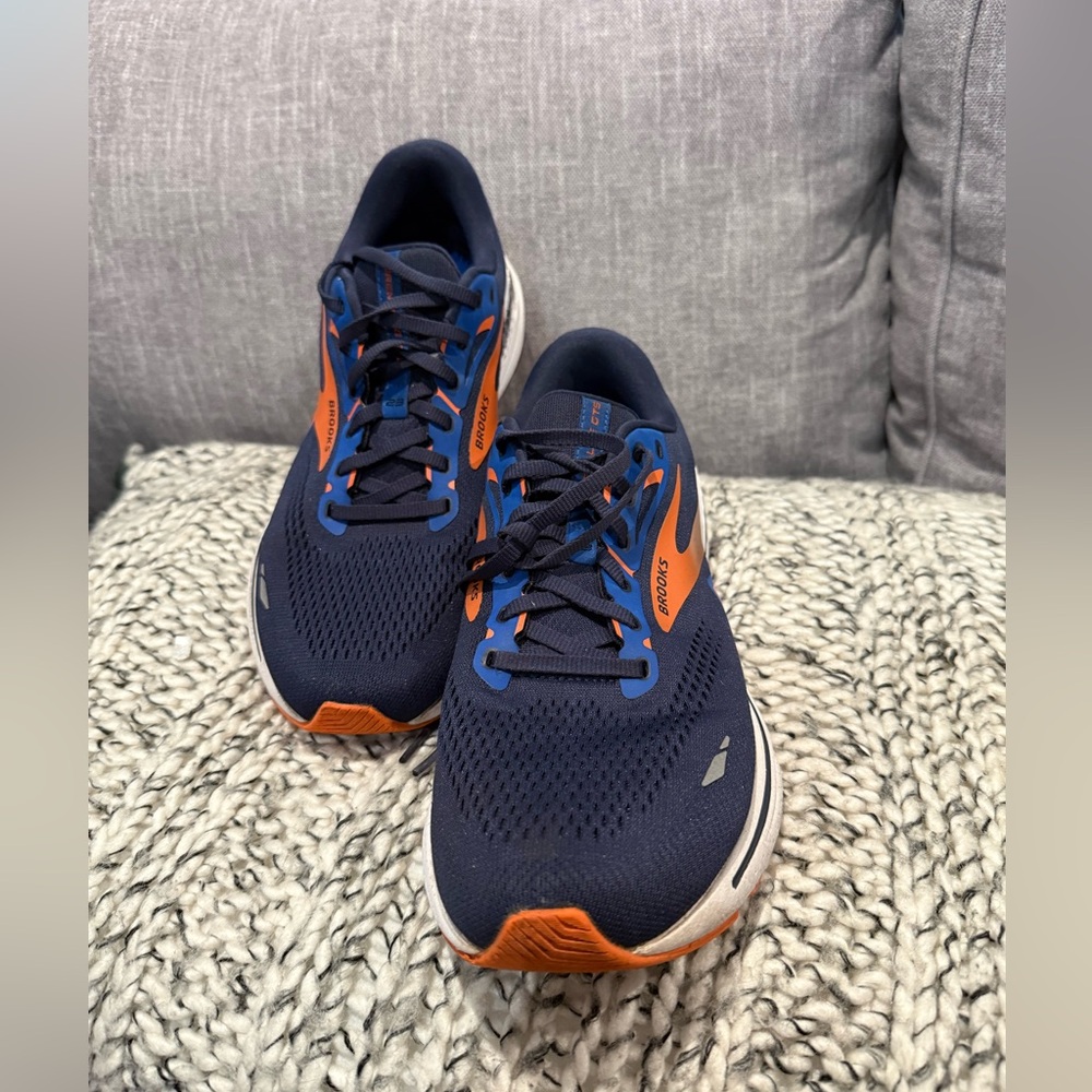 Brooks Men's Athletic Shoes - Navy and Orange